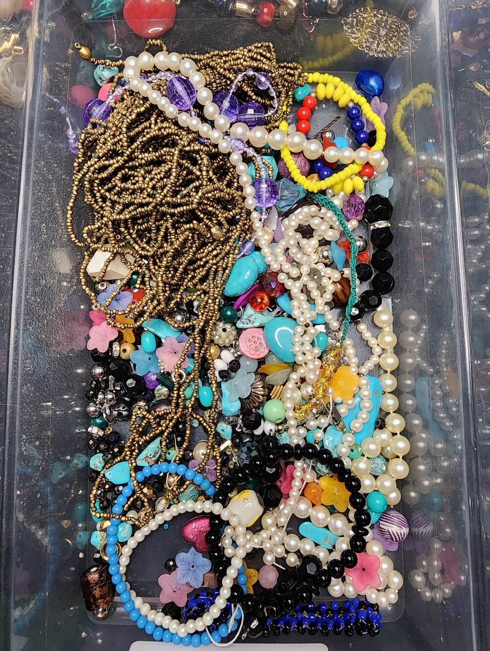 1lb Mixed Bead Various Sizes For Crafting May Or May Not Have Matches  J082726-0